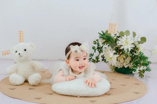 西藏宝宝大便浅黄色 西藏宝宝大便浅黄色