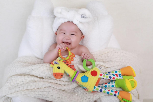 西藏宝宝眼眶发红 西藏宝宝眼眶发红